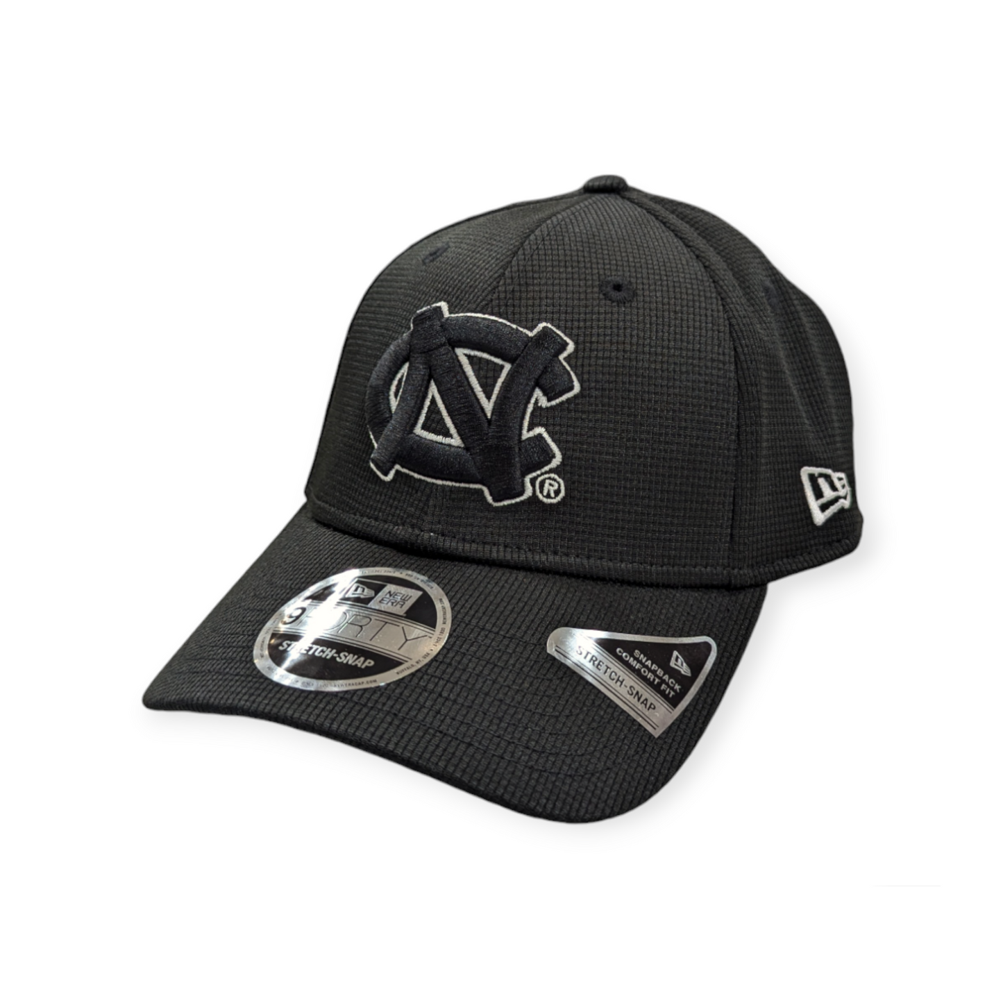 North Carolina Tar Heels New Era Black Pivot 9FORTY Adjustable Hat