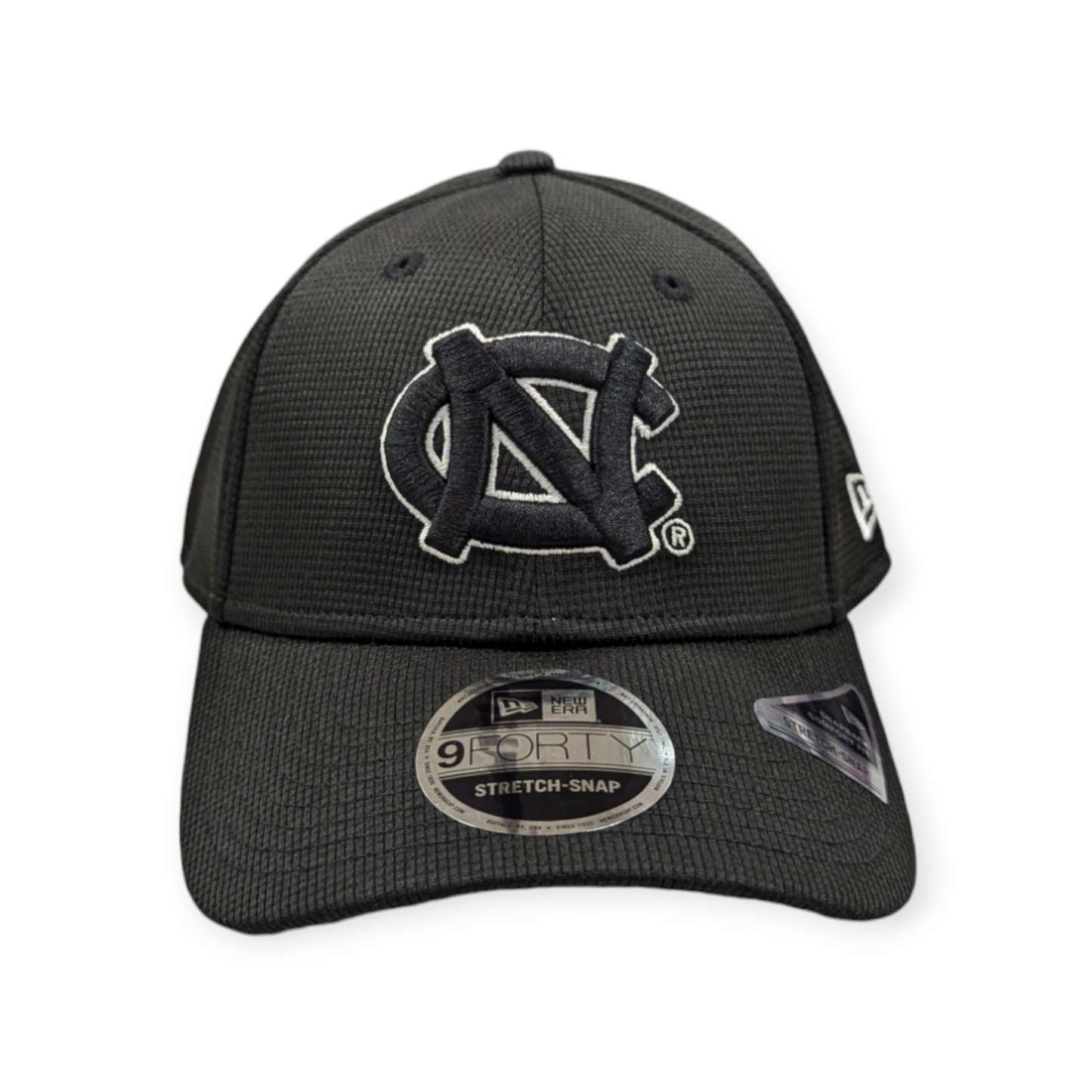 North Carolina Tar Heels New Era Black Pivot 9FORTY Adjustable Hat