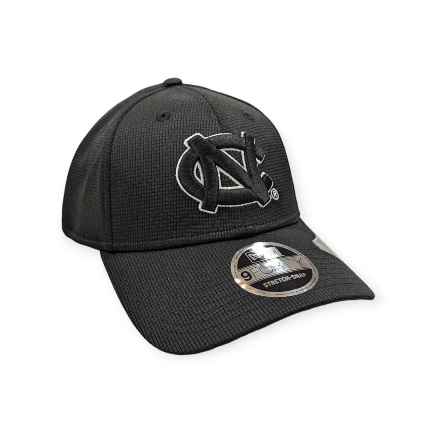 North Carolina Tar Heels New Era Black Pivot 9FORTY Adjustable Hat