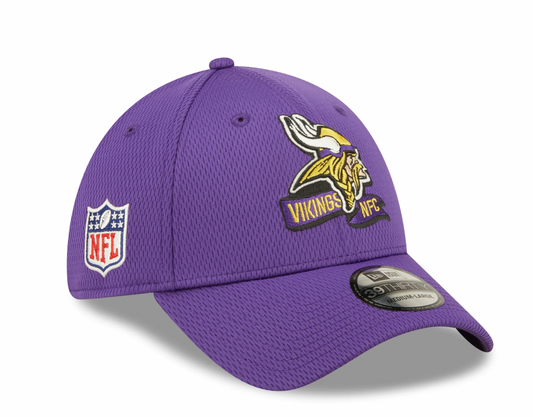 Men's Minnesota Vikings New Era Purple 2022 Sideline Coaches 39THIRTY Flex Hat