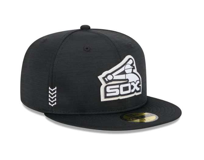 Men's Chicago White Sox New Era Black & White 2024 Clubhouse 59FIFTY Fitted Hat