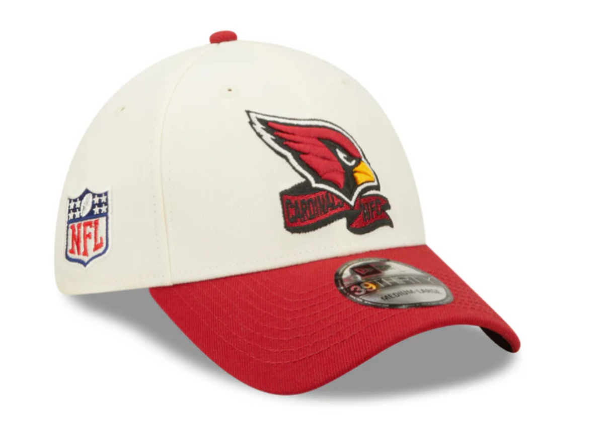 Men's Arizona Cardinals New Era Cream/Red 2022 Sideline 39THIRTY Flex Hat