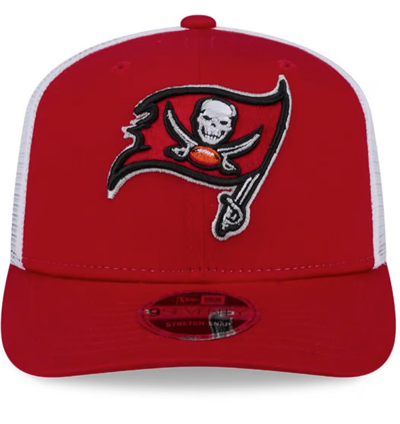 Tampa Bay Buccaneers New Era Red 9SEVENTY Trucker Adjustable Hat