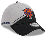 Men's Chicago Bears Primary Logo New Era Gray/Black 2023 Sideline 39THIRTY Flex Hat - Pro Jersey Sports