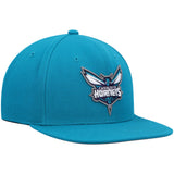Men's Mitchell & Ness Teal Charlotte Hornets Ground 2.0 Snapback Hat - Pro Jersey Sports