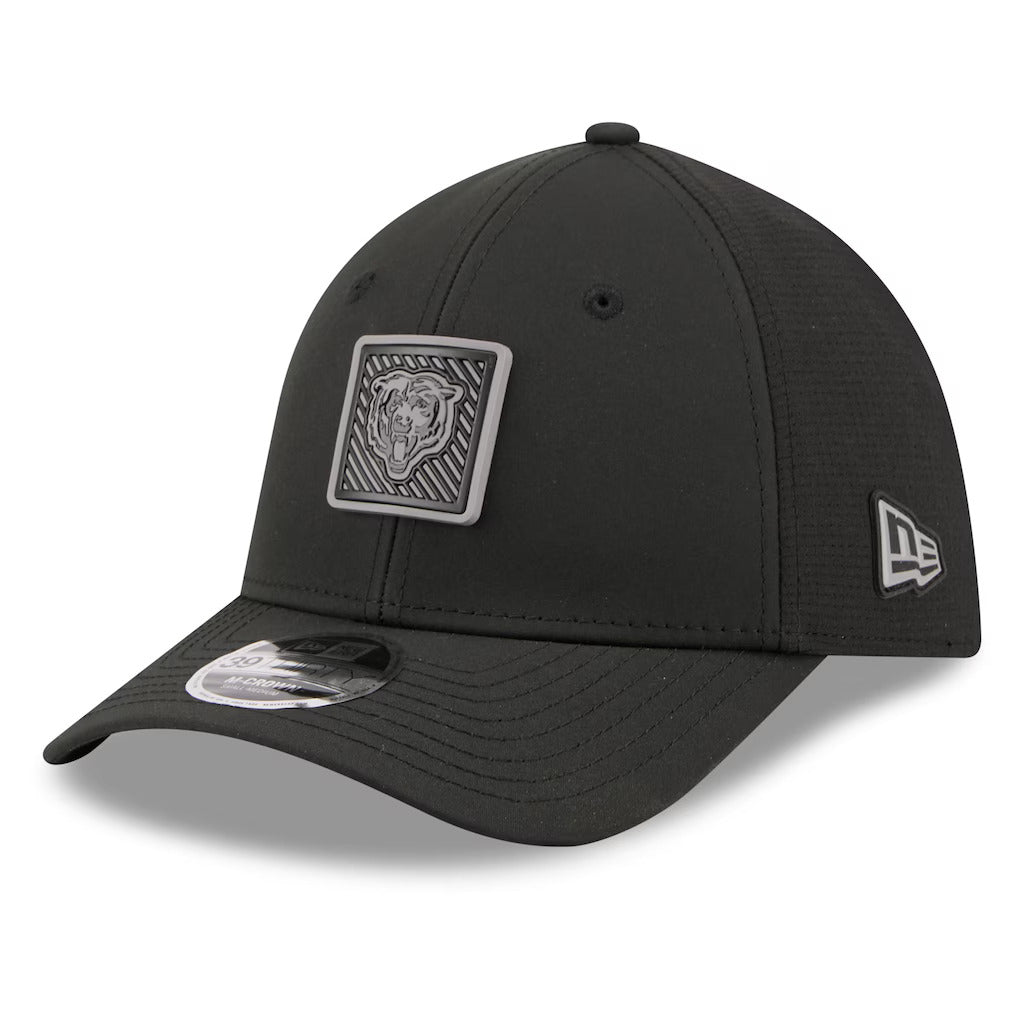 Chicago Bears New Era Black 2026 NFL Training Camp 39THIRTY M-Crown Flex Hat-Bear Logo