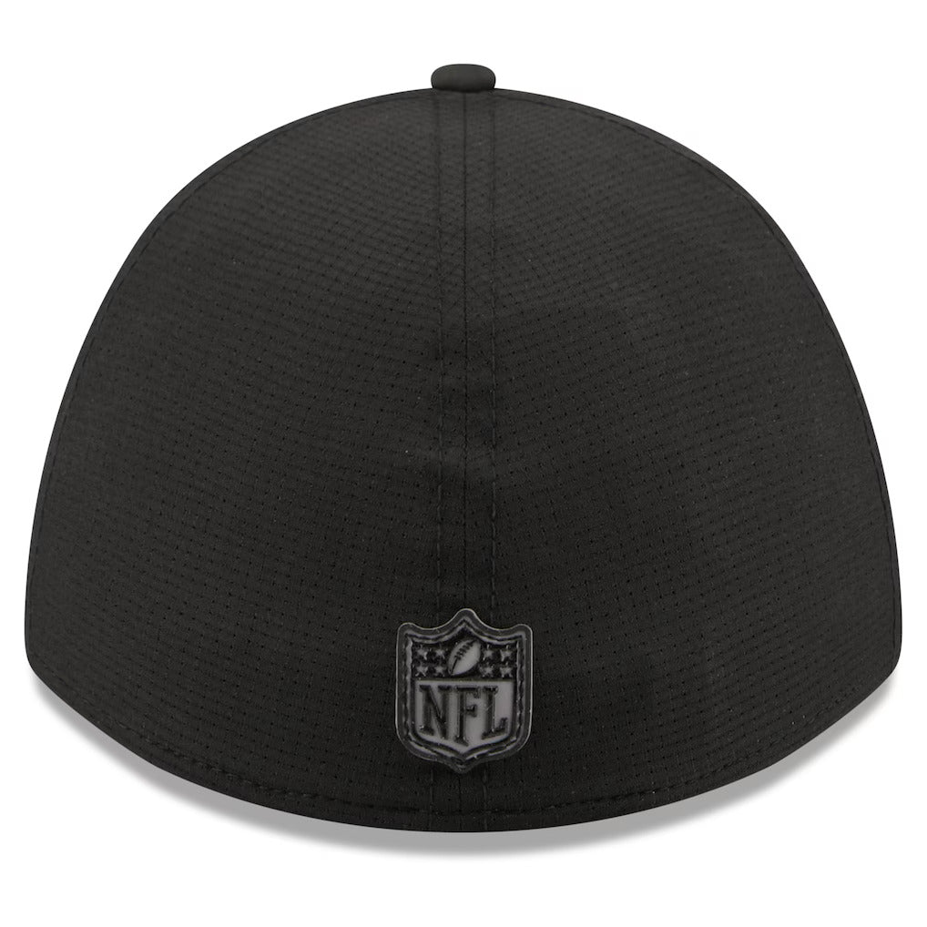 Chicago Bears New Era Black 2026 NFL Training Camp 39THIRTY M-Crown Flex Hat-B Logo