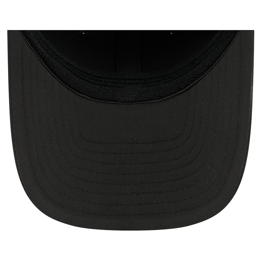 Chicago Bears New Era Black 2026 NFL Training Camp 39THIRTY M-Crown Flex Hat-B Logo