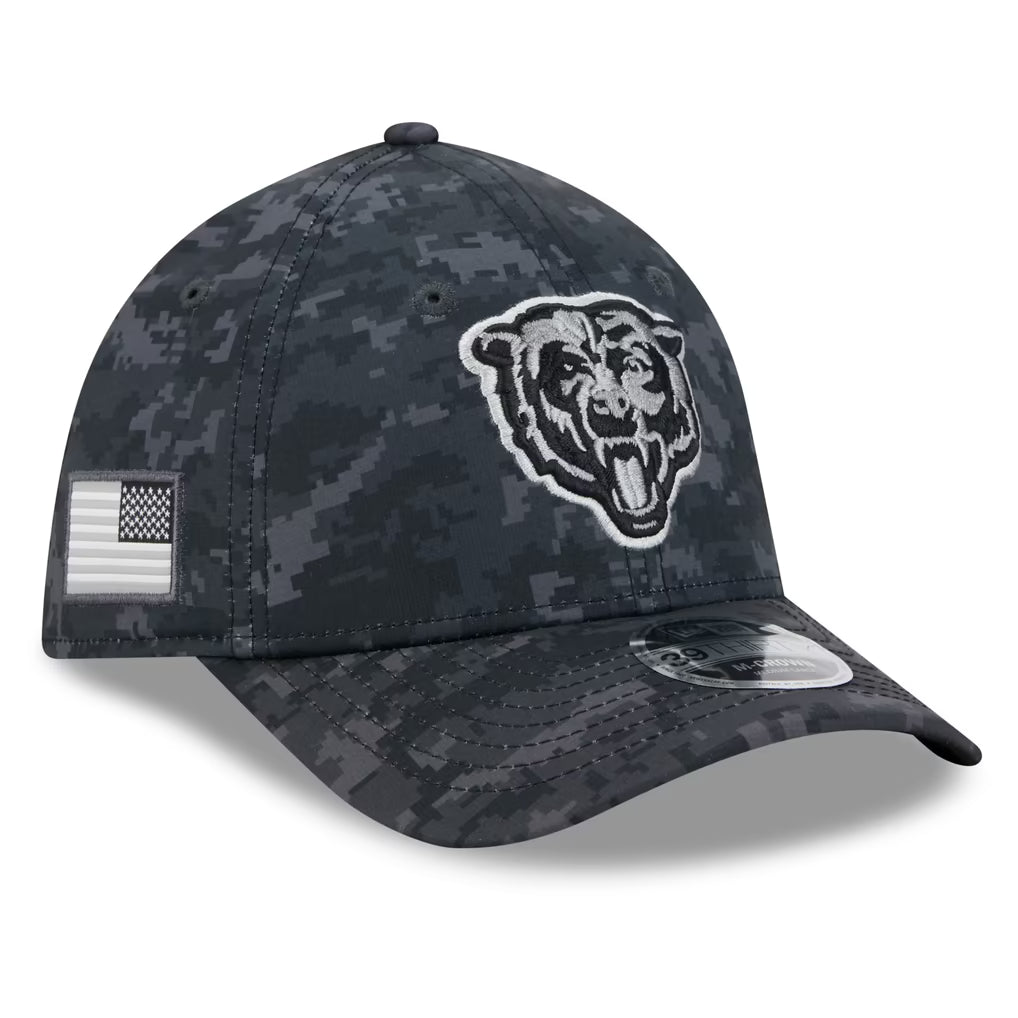 Chicago Bears New Era 2026 Salute To Service 39THIRTY M-Crown Stretch Hat - Black