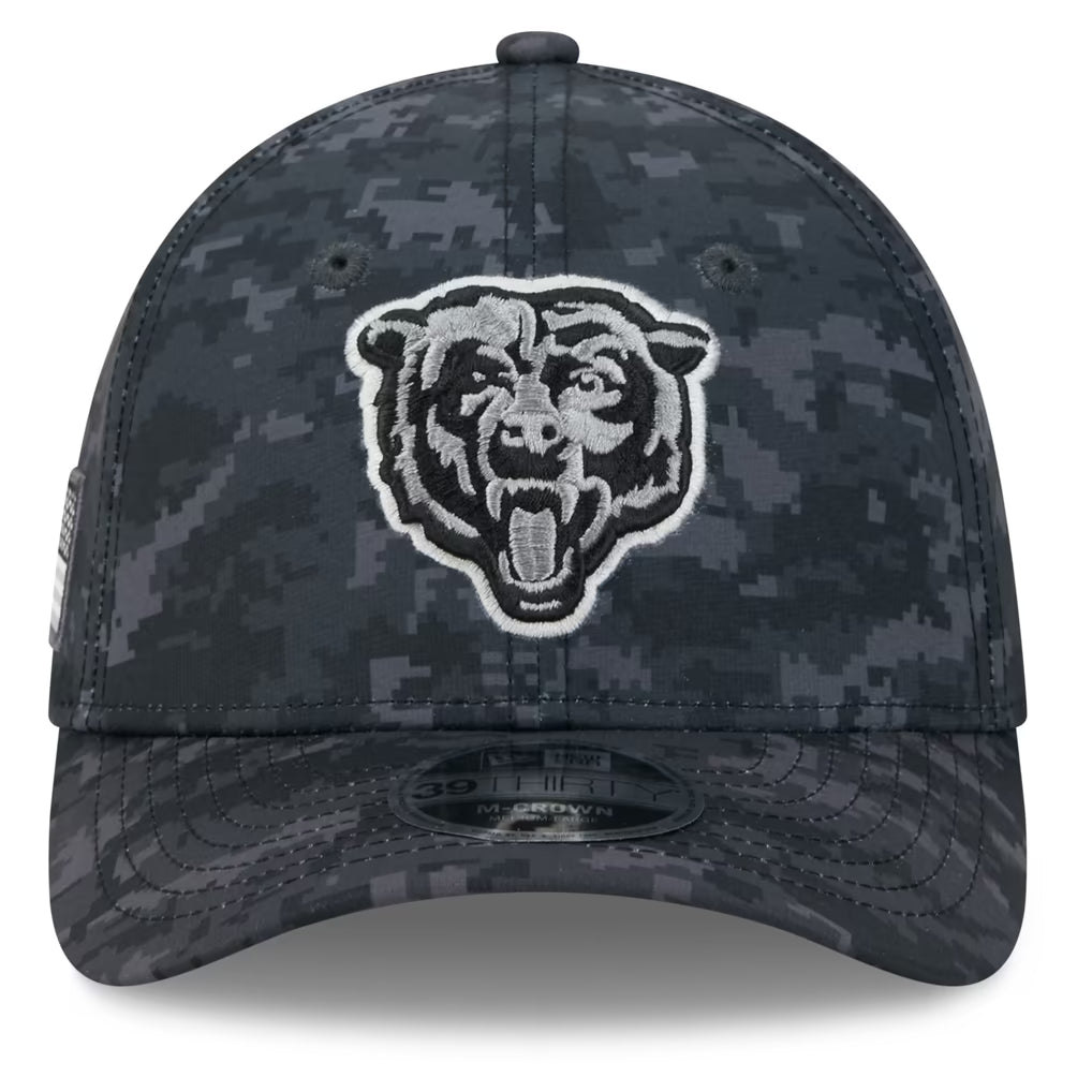 Chicago Bears New Era 2026 Salute To Service 39THIRTY M-Crown Stretch Hat - Black