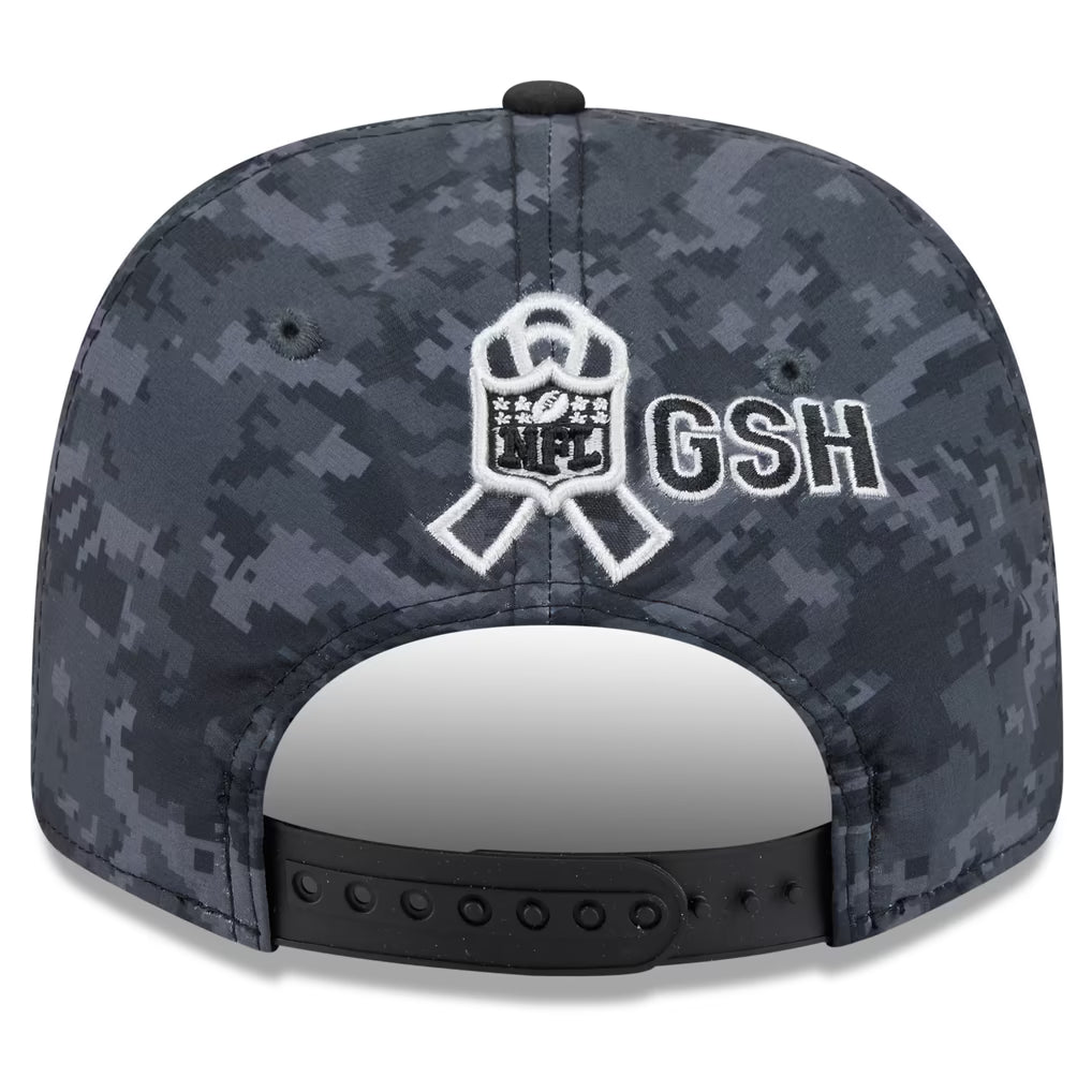 Men's New Era Black Chicago Bears 2026 Salute To Service 9SEVENTY Adjustable Hat-C Logo