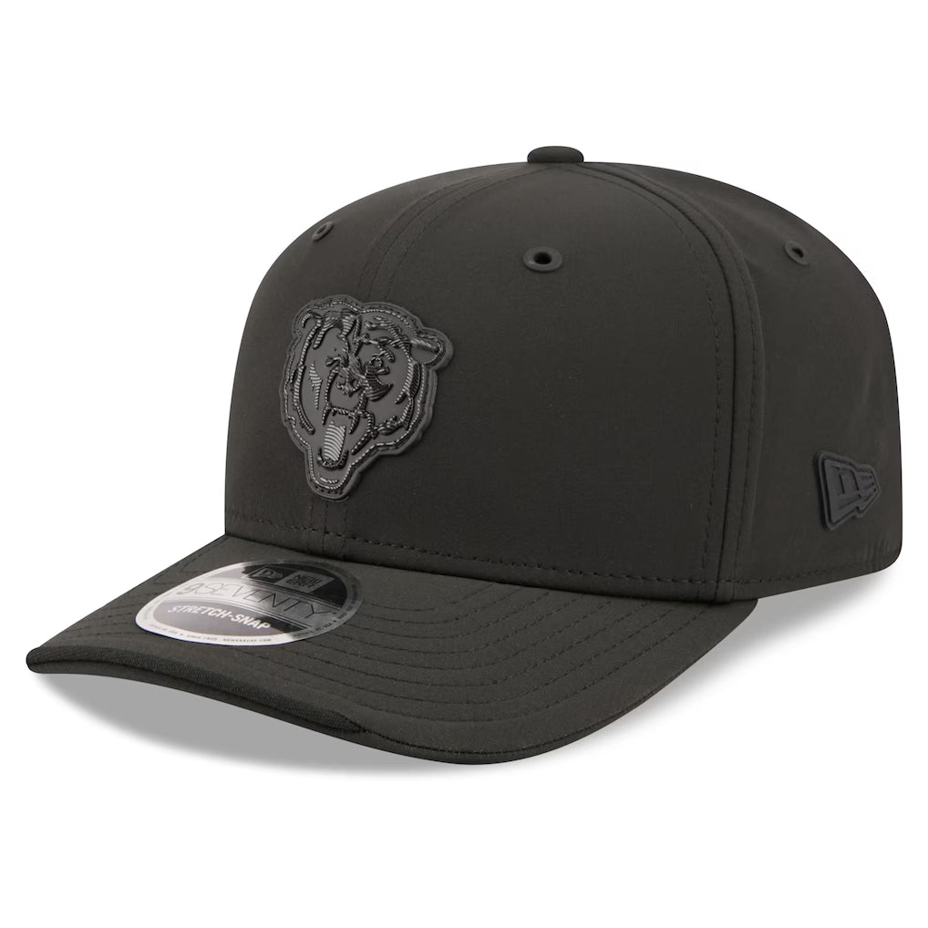 Men's Chicago Bears New Era 2026 NFL Sideline 9SEVENTY Tonal Black Adjustable Hat