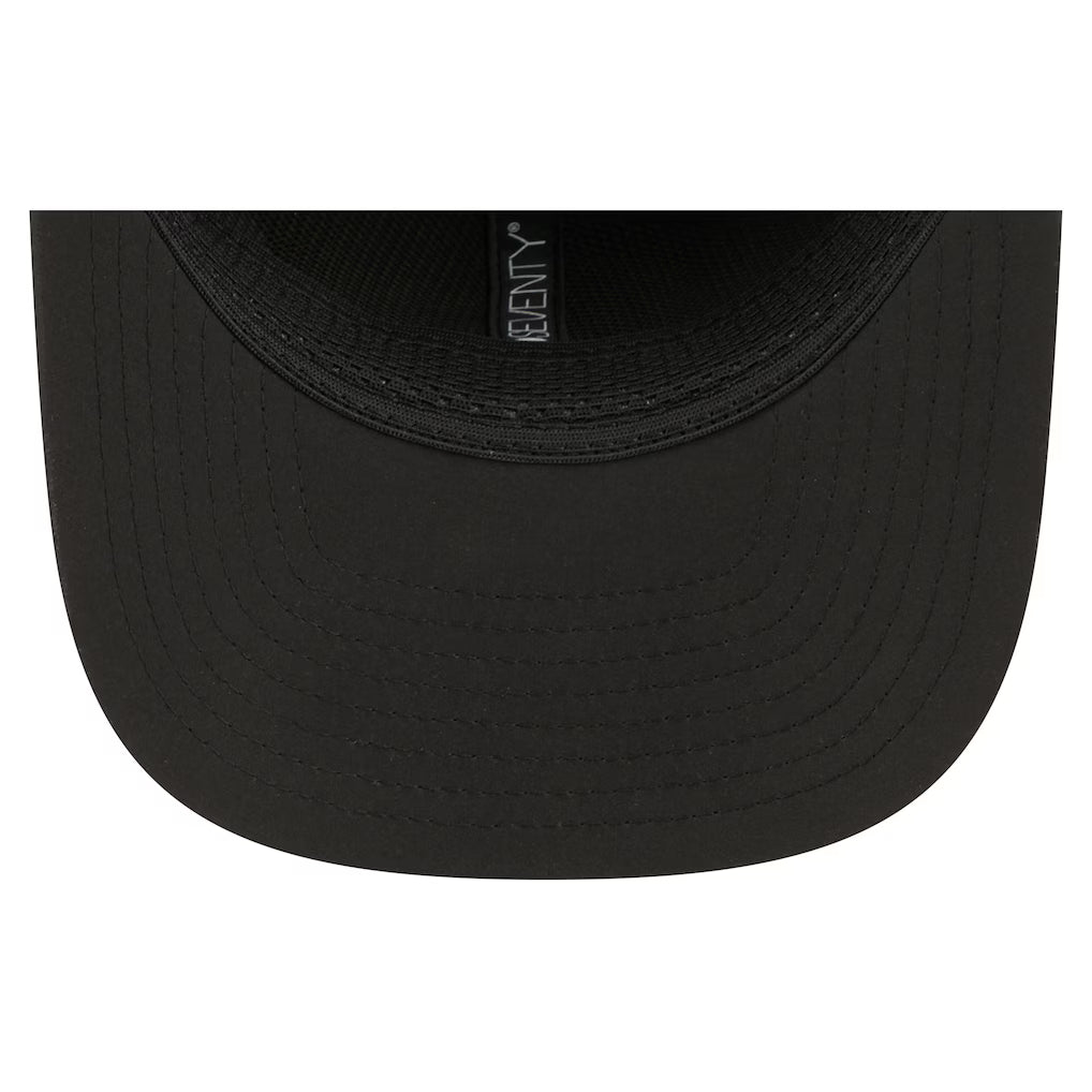 Men's Tampa Bay Buccaneers New Era 2026 NFL Sideline 9SEVENTY Tonal Black Adjustable Hat