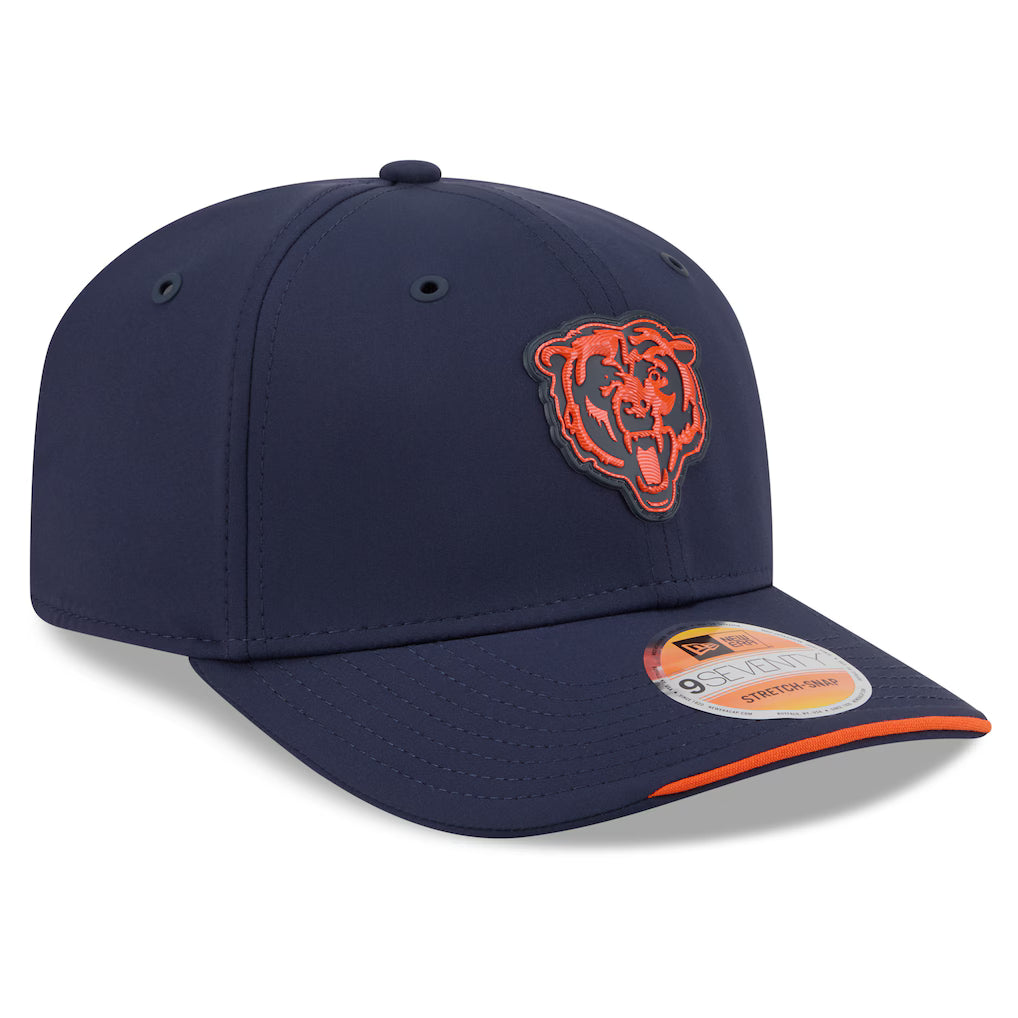 Men's Chicago Bears New Era 2026 NFL Sideline 9SEVENTY Navy Bear Logo Adjustable Hat