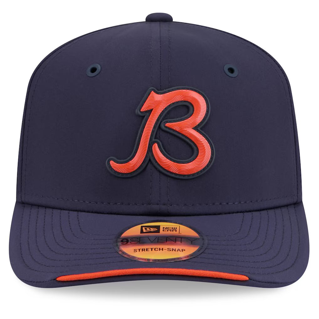 Men's Chicago Bears New Era 2026 NFL Sideline 9SEVENTY Navy 'B' Logo Adjustable Hat