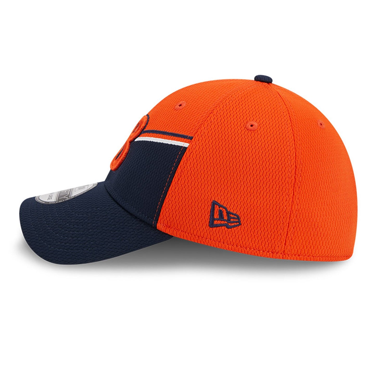 Men's Chicago Bears Historical Logo New Era Orange/Navy 2023 Sideline 39THIRTY Flex Hat