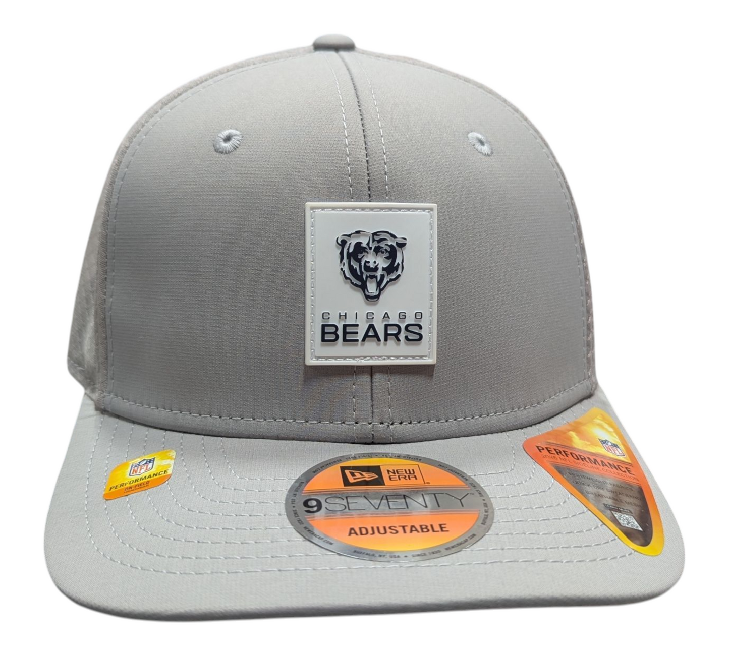 Men's Chicago Bears New Era Gray 2025 NFL Primary Logo Sideline Heat 9SEVENTY Adjustable Hat - Pro Jersey Sports