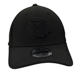 Chicago Blackhawks New Era Black on Black Tonal 39THIRTY Flex Hat - Pro Jersey Sports