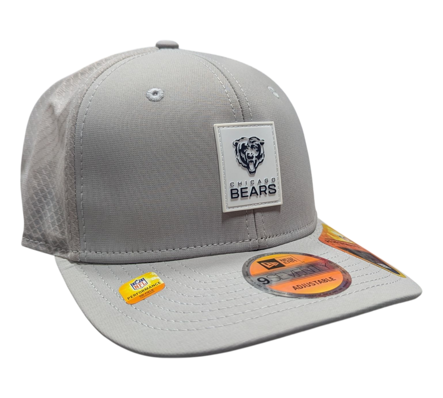 Men's Chicago Bears New Era Gray 2025 NFL Primary Logo Sideline Heat 9SEVENTY Adjustable Hat - Pro Jersey Sports