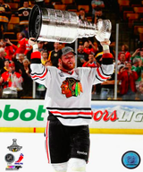 Bryan Bickell Chicago Blackhawks 2013 Stanley Cup Champions Raising Of The Cup Photo - Pro Jersey Sports