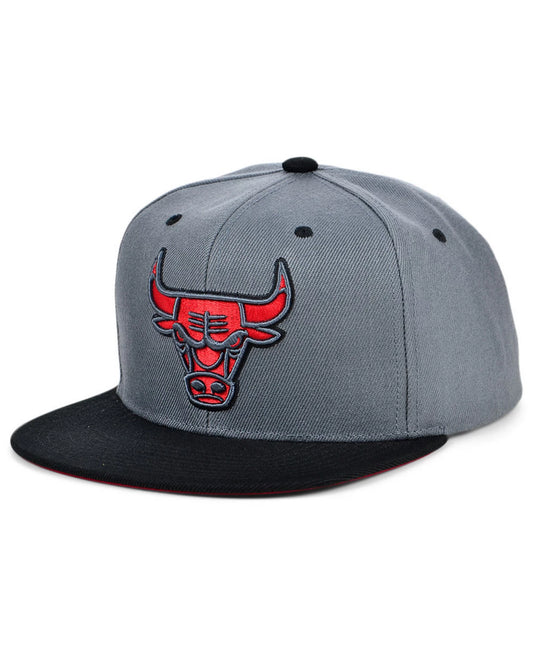 Chicago Bulls Mitchell & Ness Hardwood Classics Reload Snapback Hat - Gray/Black