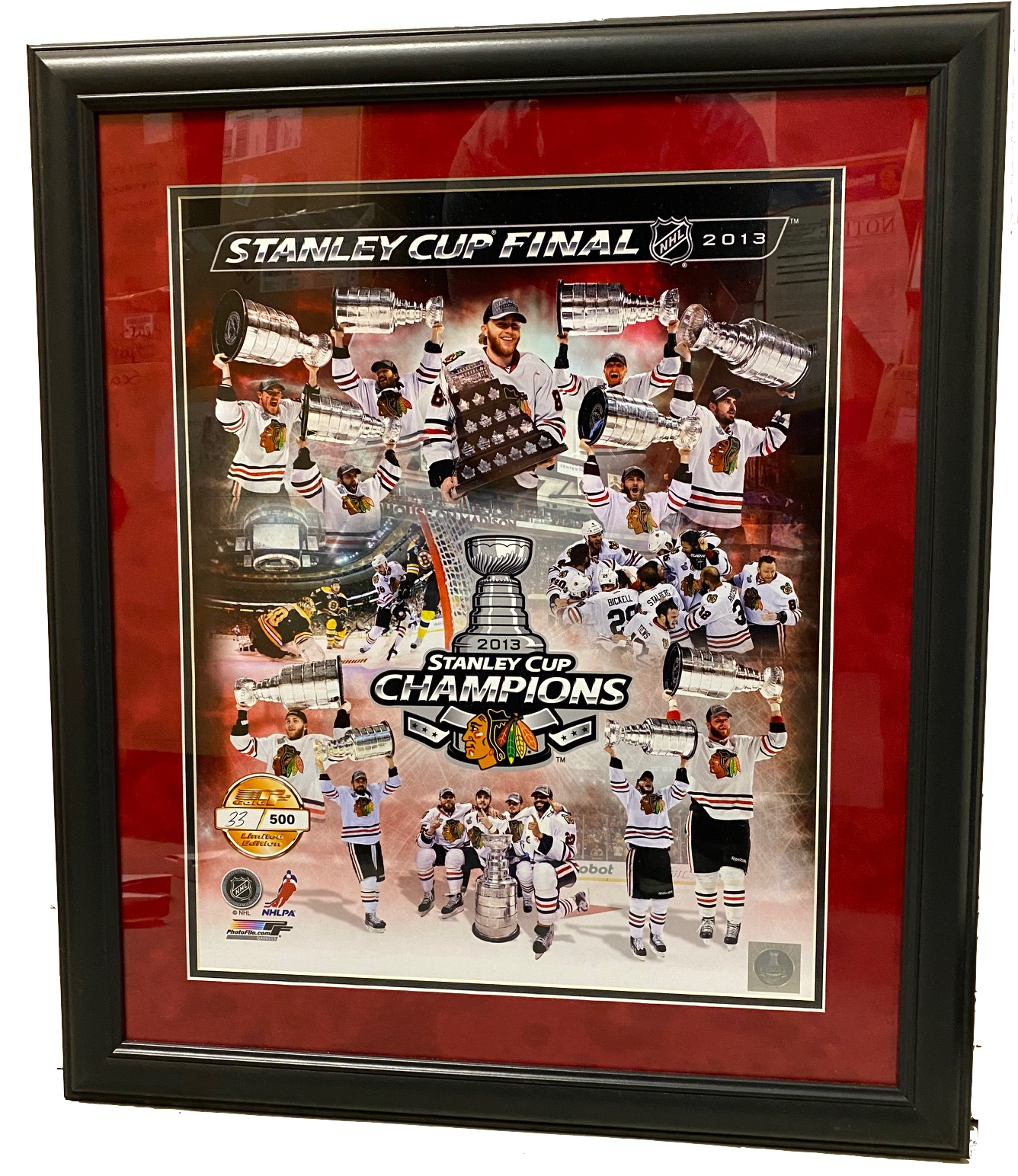 Chicago Blackhawks 2015 Stanley Cup Champions Limited Edition Team Collage 23" x 27"  Overall Framed Photo