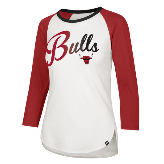 Womens Chicago Bulls '47 NBA Sandstone GRD Script Splitter Raglan T-Shirt