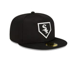 Men's Chicago White Sox Black Alternate 2022 New Era Clubhouse Collection 59FIFTY Fitted Hat - Pro Jersey Sports