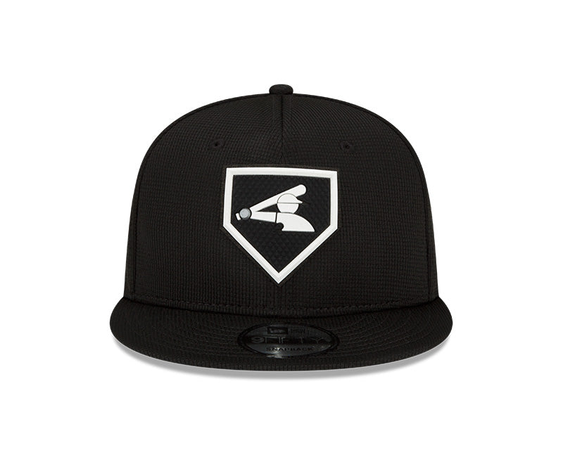 Men's Chicago White Sox New Era Black 2022 Clubhouse 9FIFTY Adjustable Snapback Hat