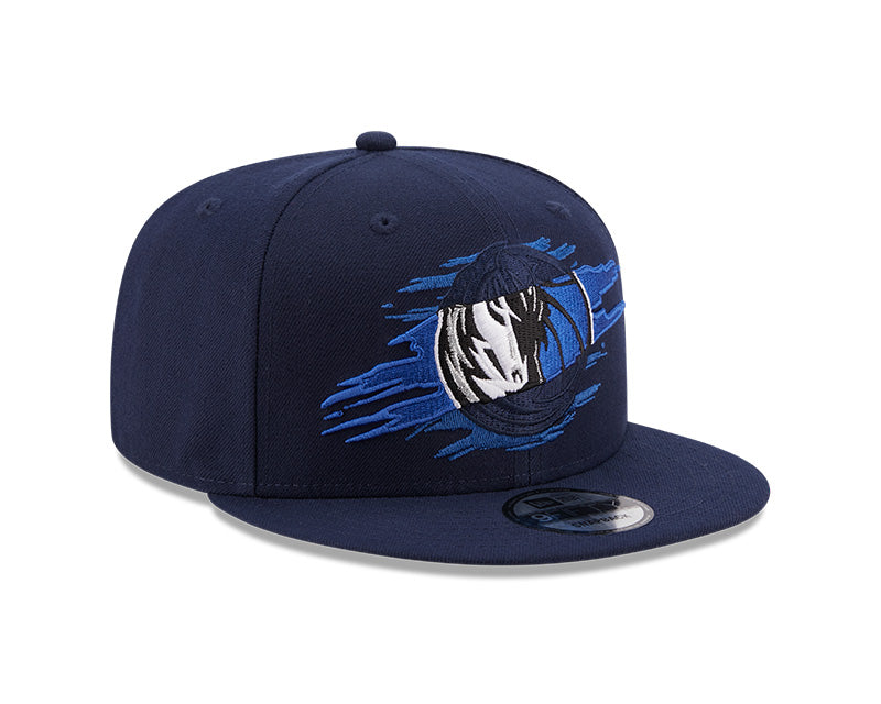Dallas Mavericks Logo Tear Navy New Era 9FIFTY Snapback Hat