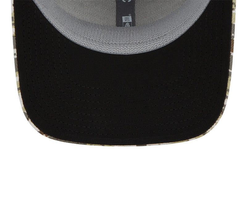 Men's Chicago Bears New Era Black 2021 Salute to Service Historic Logo 39THIRTY Flex Hat