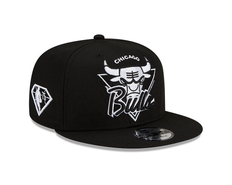 Chicago Bulls New Era Black And White 2021 NBA Tip Off Snapback Hat