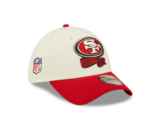 Men's San Francisco 49ers New Era Cream/Red 2022 Sideline 39THIRTY Flex Hat