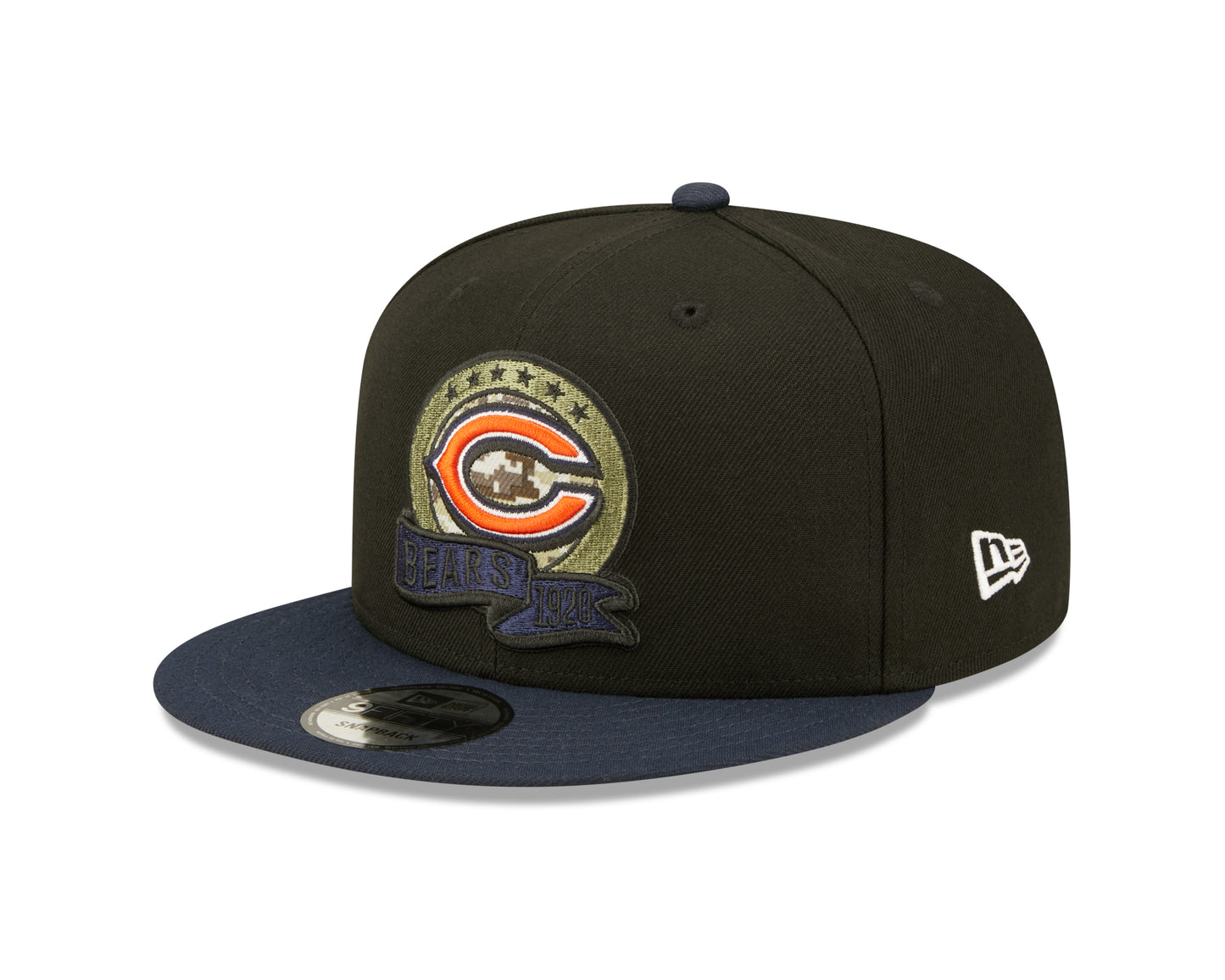 Men's Chicago Bears New Era Black/Navy 2022 Salute To Service NFL Sideline Primary Logo 9FIFTY Snapback Adjustable Hat