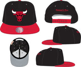 Men's Mitchell & Ness Chicago Bulls Core Black/Red Adjustable Snapback Hat - Pro Jersey Sports