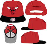 Men's Mitchell & Ness Chicago Bulls Core Red/ Black Adjustable Snapback Hat - Pro Jersey Sports