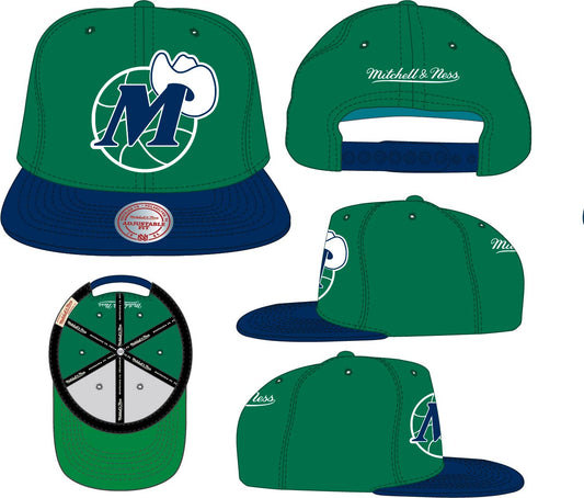 Men's Dallas Mavericks NBA Core Basic Green/Navy HWC Mitchell & Ness Snapback Hat
