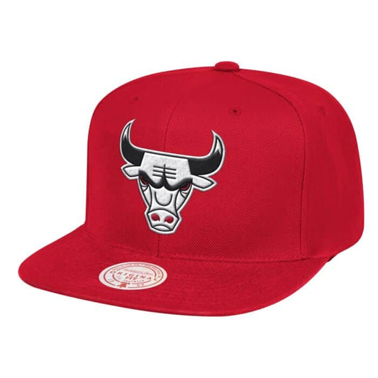 Mens NBA Chicago Bulls White Logo Team Ground Red Snapback Hat By Mitchell And Ness