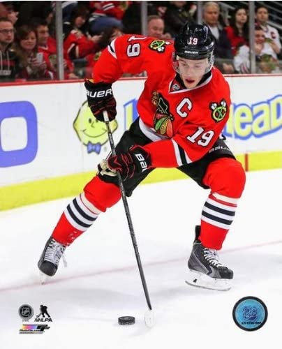 Jonathan Toews Chicago Blackhawks 2013-2014 NHL Action Photo #2 (Size: 8" x 10")