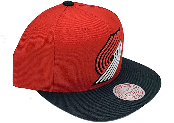 Men's Mitchell & Ness Portland Trail Blazers Red/ Black Adjustable Snapback Hat