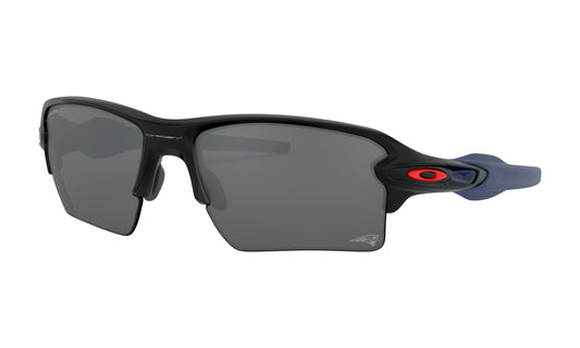 Oakley New England Patriots Flak® 2.0 XL Sunglasses