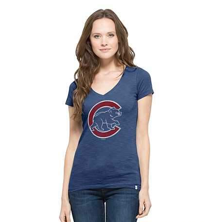 Women's Chicago Cubs Short Sleeve V-Neck Scrum Tee
