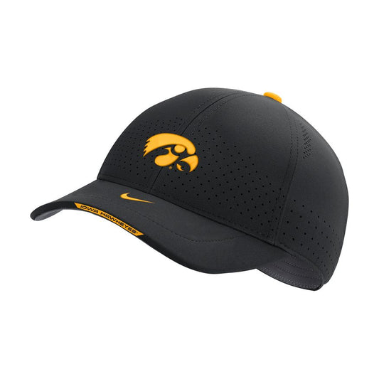 Men's Iowa Hawkeyes Black Authentic Team Issue Aerobill Flex Hat