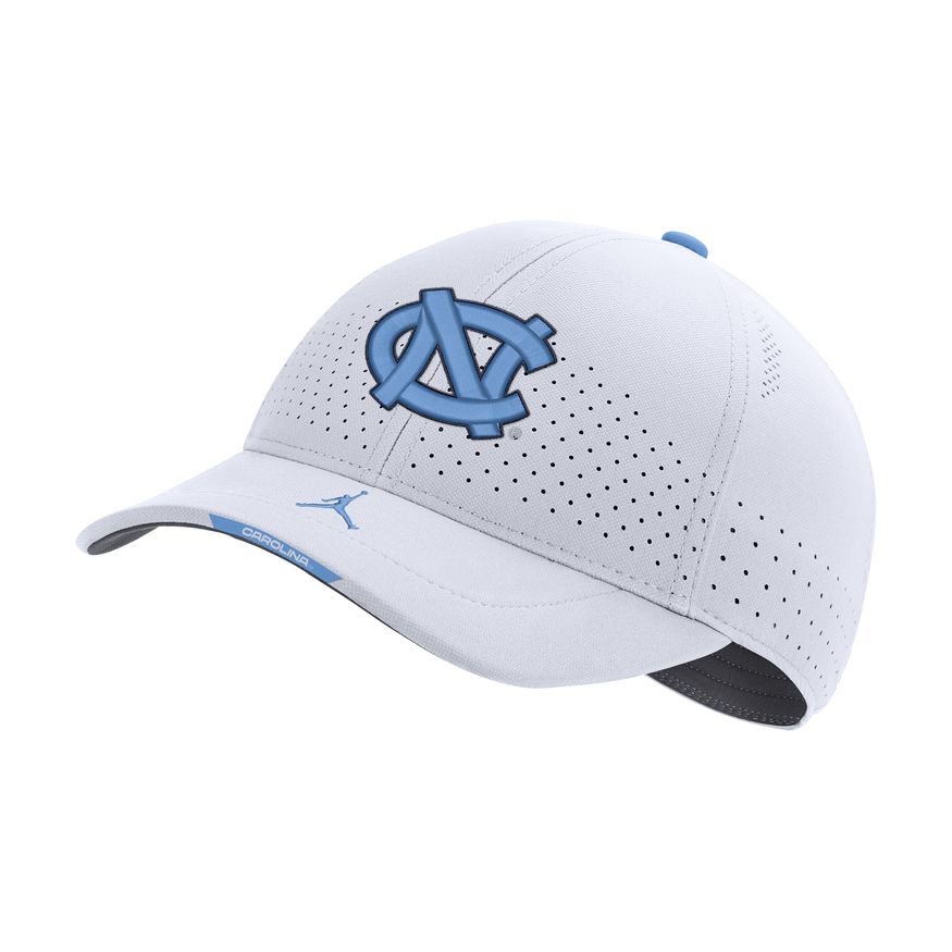 Men's North Carolina Tar Heels White Authentic Team Issue Aerobill Flex Hat