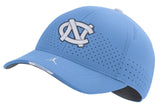 Nike Men's North Carolina Blue AeroBill Swoosh Classic 99 One Size Stretch Sideline Hat - Pro Jersey Sports