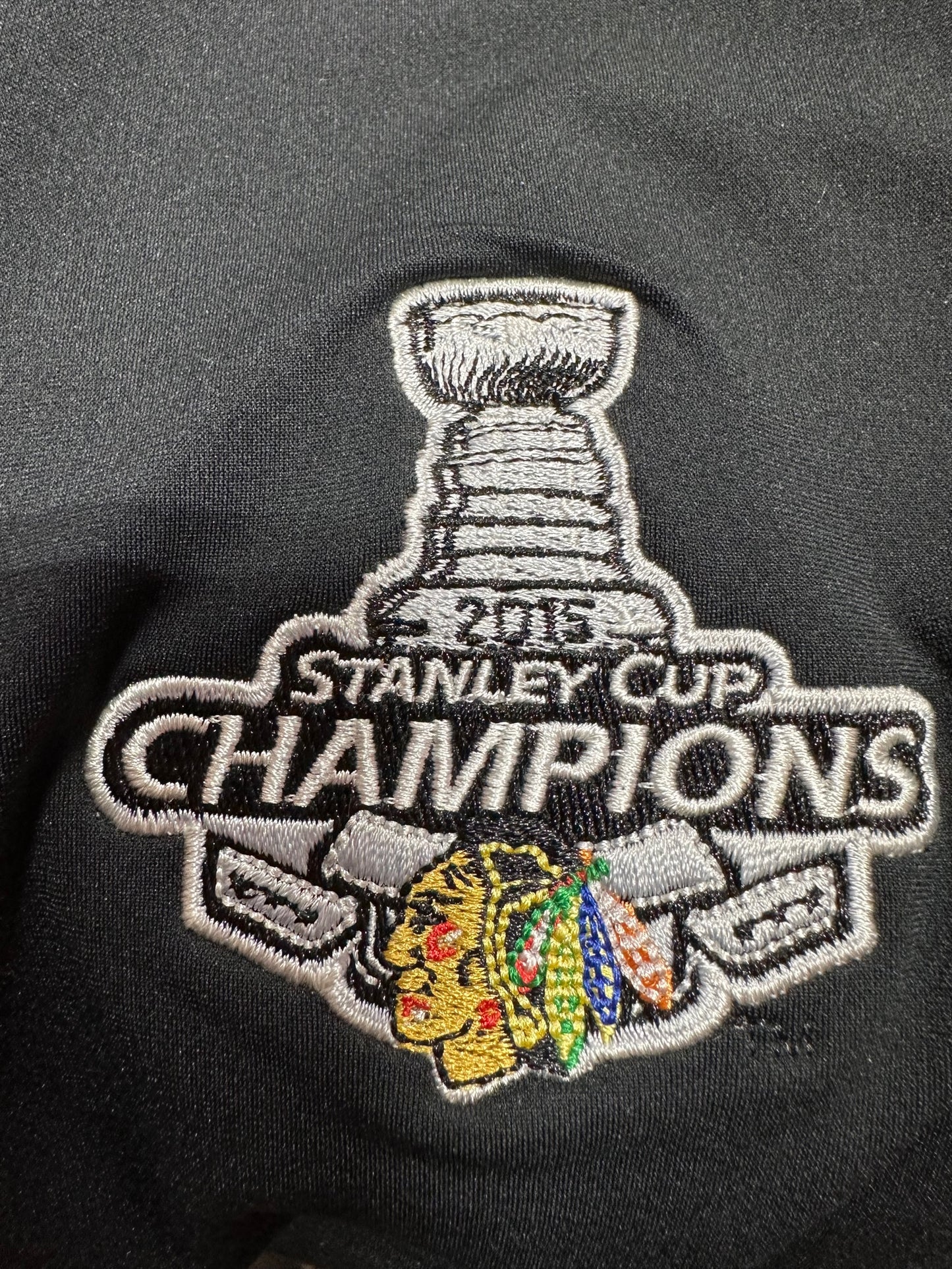 Men's Chicago Blackhawks 2015 Stanley Cup Champions Metro 1/4 Zip Jacket