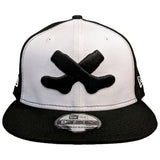 Mens Chicago White Sox New Era Black and White Cooperstown Collection 1926 Cross Socks 9FIFTY Side Patch Snapback Hat - Pro Jersey Sports