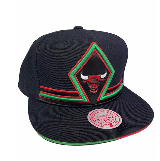 Chicago Bulls Mitchell & Ness Vital Holiday Snapback Hat – Black