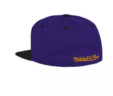 Men's Mitchell & Ness Purple/Black Los Angeles Lakers Hardwood Classics Reload 2.0 Fitted Hat - Pro Jersey Sports