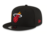 Mens Miami Heat NBA 2022 Back Half New Era Black 9FIFTY Snapback Hat - Pro Jersey Sports